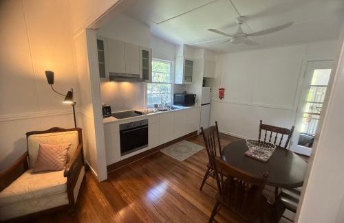 Wyberba House | Martali Cottage