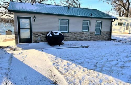 Spirit Lake Villa | Martha Yarns Beach Cabin on Big Spirit