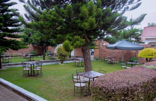 Kigali Bed & Breakfast | Martin Aviator Hotel