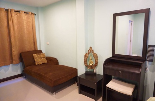 Nanai Road House | Martin's Swiss Guesthouse