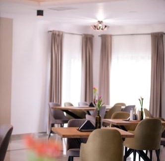 Sebes Hotel | Martini Restaurant & Cazare