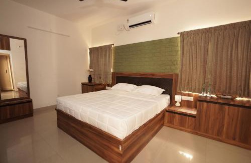 Ram Nagar Apartment | Marvee Luxus Stay