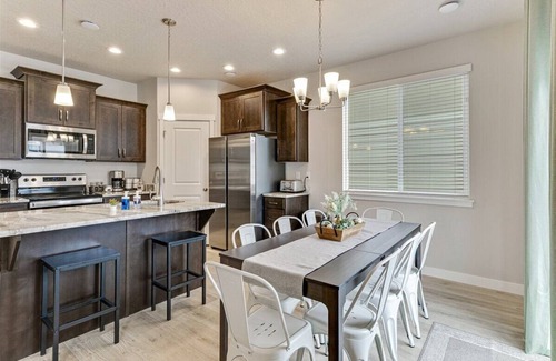 Lehi House | Marvelous 3-bedroom townhome with AC in Lehi
