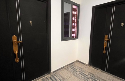 Eastern Region Apartment | Marvelous apartment with AC in vibrant Somanya