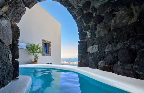 Pyrgos Villa | Marvelous Santorini Apartment | 1 Bedroom Suite | Apartment Jakotsumaru |.