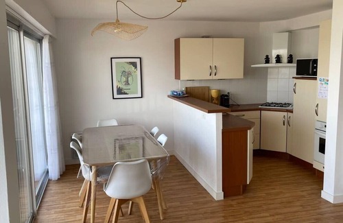 Quiberon Apartment | Maryland. Sea View Port Haliguen Porigo Beach. Classement 3*