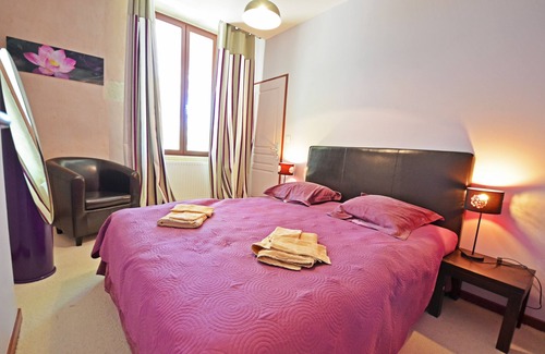 Lamotte-du-Rhone Other | Mas 22 à 24 p 7/9 chb wifi Pisc.chauffée jardin clos - Sono pour soirée