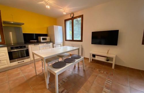 Saint-Mathieu-de-Treviers Apartment | Mas de Cala, gîtes détente au Pic Saint Loup