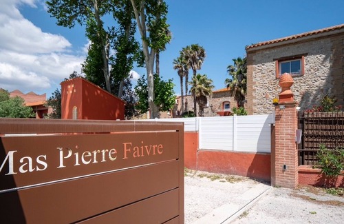 Claira House | Mas de caractère, au cœur des vignes et à 10 min des plages