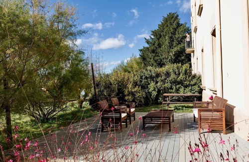La Torre de Claramunt Apartment | Mas Rossignol Apartment with 3 Balconies