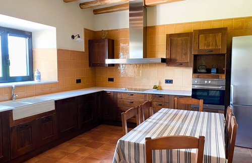 Juia House | Mas Trobat