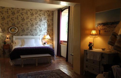 Corca Bed & Breakfast | Mas Vilosa Bed and Breakfast