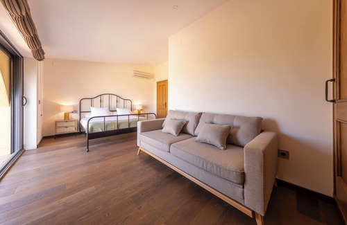 Bascara Hotel | MAS XIBEQUES