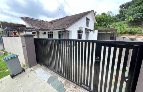 Taman Megah Ria Villa | MASAI near PERMAS JAYA BBQ KTV BILLIARD