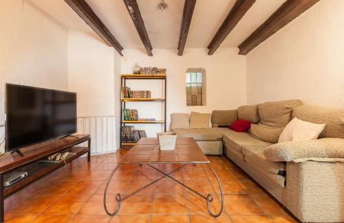 Can Trabal House | Masia Alt