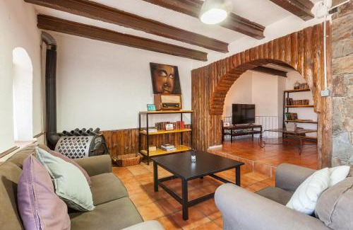 Can Trabal House | Masia Alt