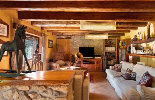 Llinars del Valles House | Masia Paradise