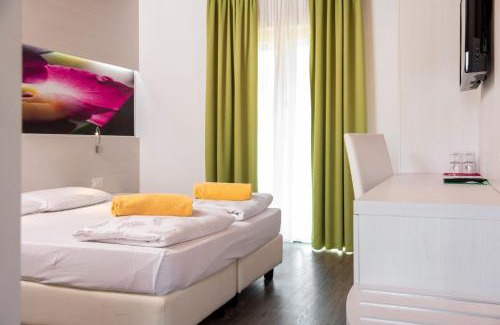 Dro Bed & Breakfast | Maso Agritur Santa Lucia