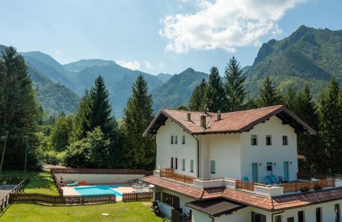 Val Maria-Pur Bed & Breakfast | Maso dell Apicoltore