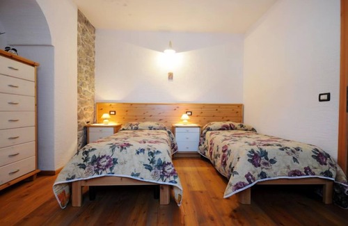 Calceranica al Lago Apartment | Maso Marini - Appartamento Capriolo by Interhome