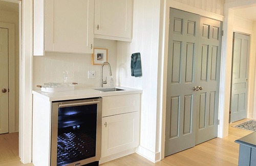 Muskoka Lakes Cottage | Masons Dunlookin - sleeps 18 - lake muskoka waterfront property-newly renovated