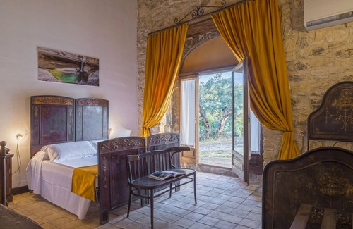 Buccheri Other | Masseria Fortificata Lo Zafferaneto