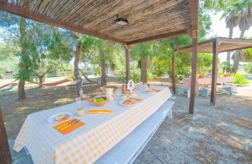 San Donato di Lecce Apartment | Masseria Le Palmentelle Pool And Garden - Happy Rentals