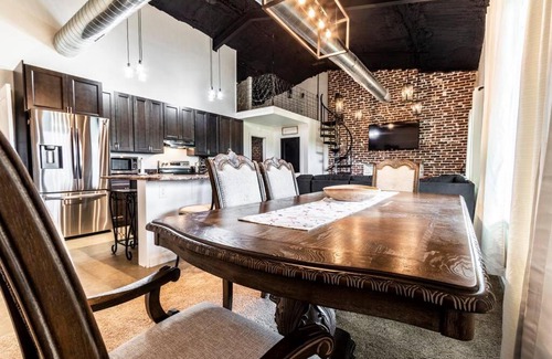 Longview House | Massey Rock Farm