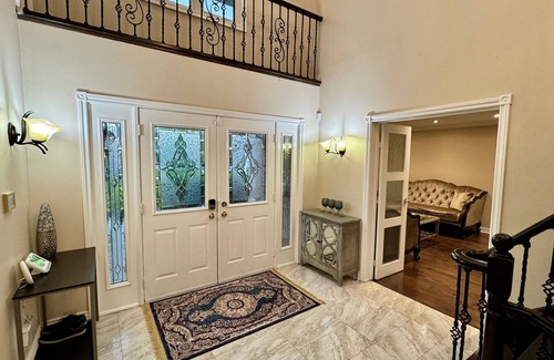 Sheridan House | Massive Luxury Retreat w/Gym, Sauna & Games & More