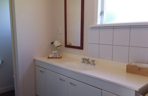 Coromandel Cottage | Masson Cottage. Set on a Sunny & Serene1.75 Acres. Close to Town/wifi