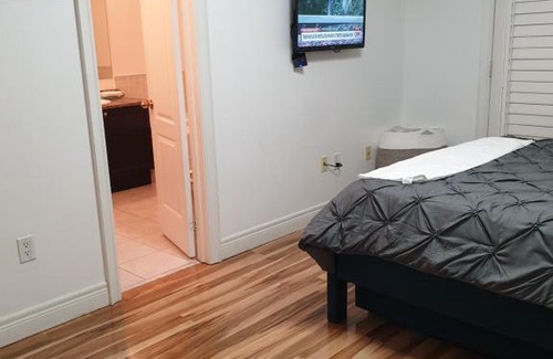 Vaughan House | Master Bedroom