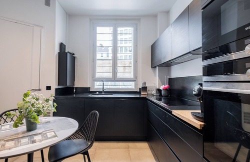 Ternes Apartment | Master of Minimalism, by Veeve