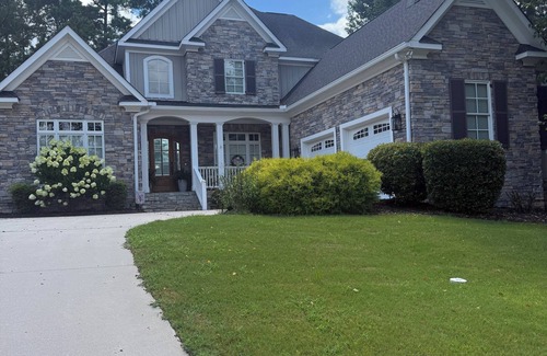 Martinez House | Masters Week Luxury Stay-Gated Community 3 miles from Augusta National!