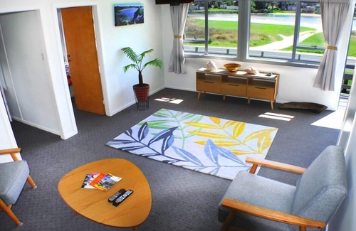 Matapouri Apartment | Matapouri Bay - Prime Position, Fantastic View