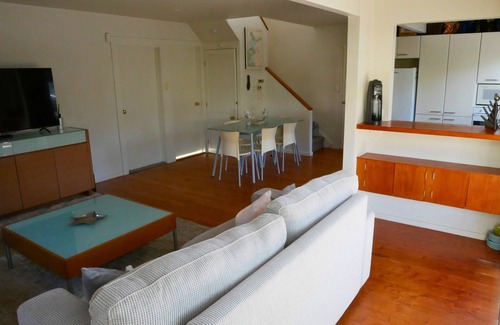 Matarangi House | Matarangi Coastal Retreat - One back from the beach