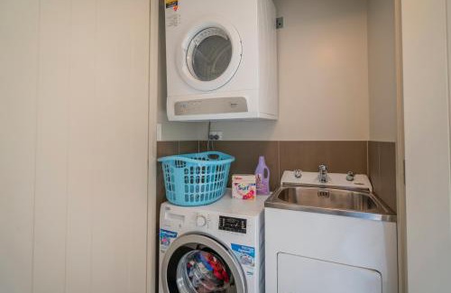 Matarangi Apartment | Matarangi Lakeside Gem - Golfers Dream!