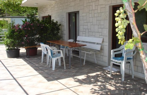 Lokva Rogoznica Apartment | Mate i Dinka