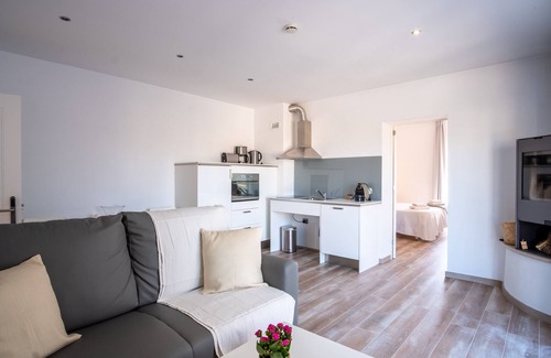 Ariany Hotel | Mater Ariany Hotel