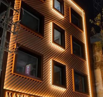 Nungambakkam Hotel | Mathi Residency