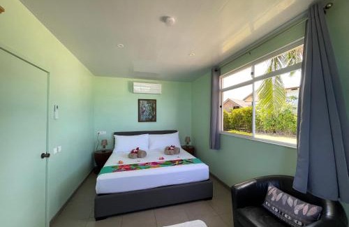 Matira House | Matira Beach Bungalow Waterfront
