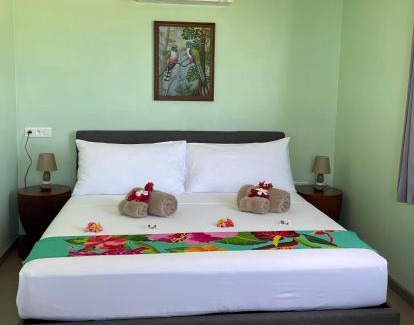 Matira House | Matira Beach Bungalow Waterfront