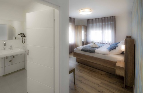 Arnsberg House | Mato One Zimmervermietung