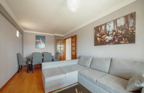 Aldoar Apartment | Matosinhos Seaside by Vacationy