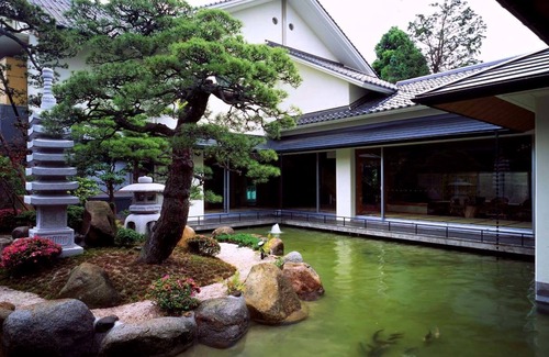 Matsue House | Matsunoyu