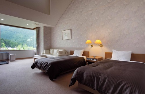 Matsusaka Hotel | Matsusaka Wanwan Paradise Mori No Hotel