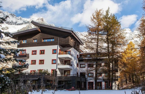 Cervinia Apartment | Matterhorn View Apartment in Breuil-Cervinia near Ski Area