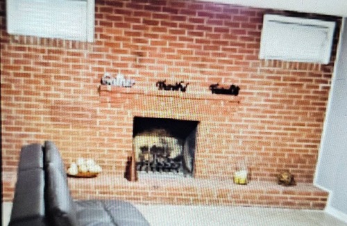 Hillcrest Heights House | Maude's NestnEntire home in Temple Hills MD 12 guests 4 bedrooms,4 beds,3 baths