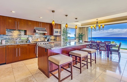 Honokowai Condo | Maui Resort Rentals: Honua Kai – The Ultimate! 6 Bedroom Oceanfront Masterpiece, Sweeping 5th Floor Oceanfront Views, 4500+ Combined Sq. Ft. w/2 Built-in Viking B.B.Q.s
