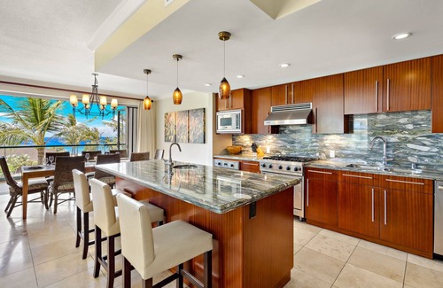 Honokowai Condo | Maui Resort Rentals: Honua Kai - 9 Total Bedrooms, Over 6000 Combined Sq. Ft., Gorgeous Oceanfront Views!