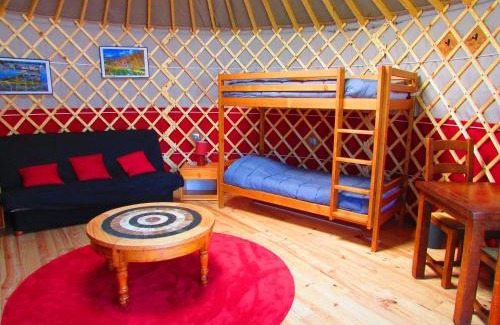 Saint-Georges-des-Hurtieres Other | Maurienne Outdoor - Nuit insolite en Yourte en Savoie